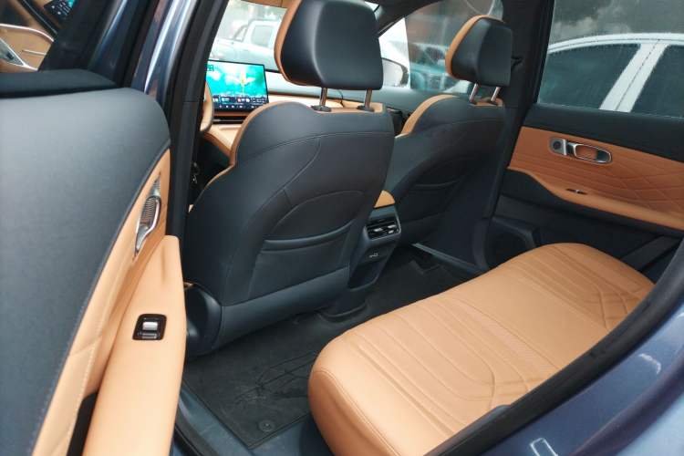 Used  Galaxy Xingjian 7 EM-i 2025 120km Flagship Edition