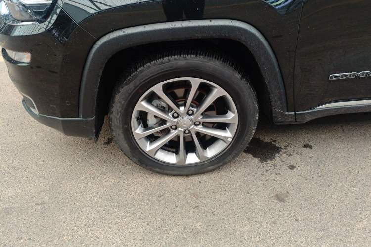 Used  Commander 2018 2.0T Four-Wheel Drive Prestige Edition China V
