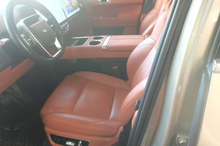 Used Li Auto L9 2022 Max model
