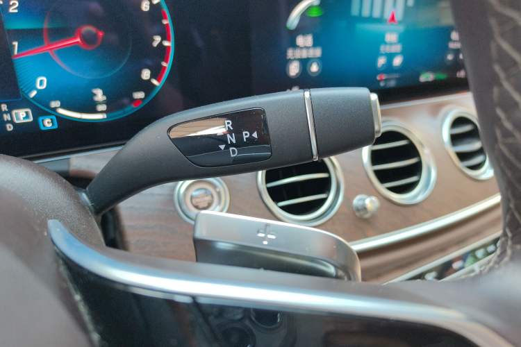 Used Mercedes-Benz E-Class 2023 Updated E 300 L Luxury Edition
