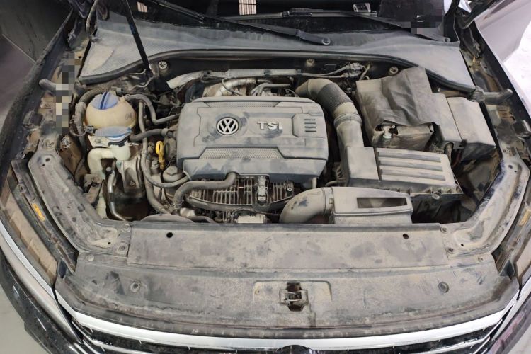 Used Volkswagen Passat 2016 330TSI DSG Luxury Edition
