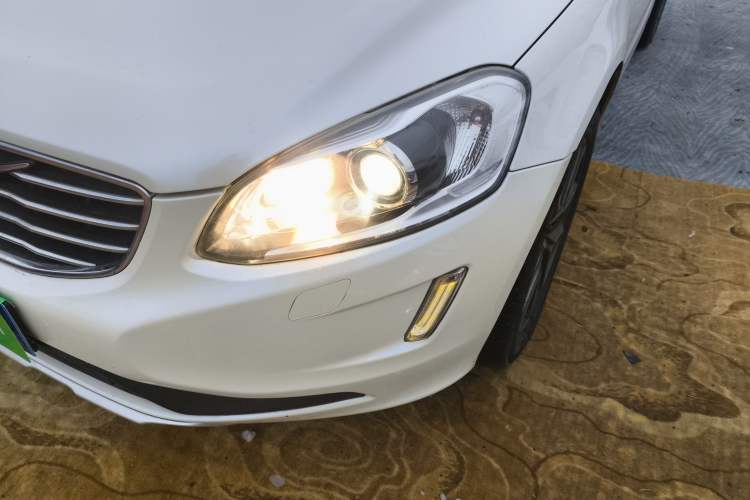 Used Volvo XC60 2017 T5 AWD Smart Upgrade Edition