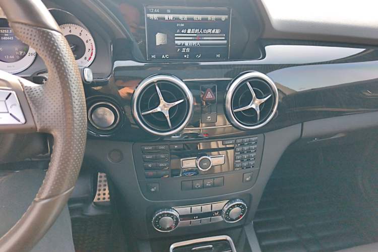 Used Mercedes-Benz GLK-Class 2013 Facelift GLK 300 4MATIC Luxury Edition