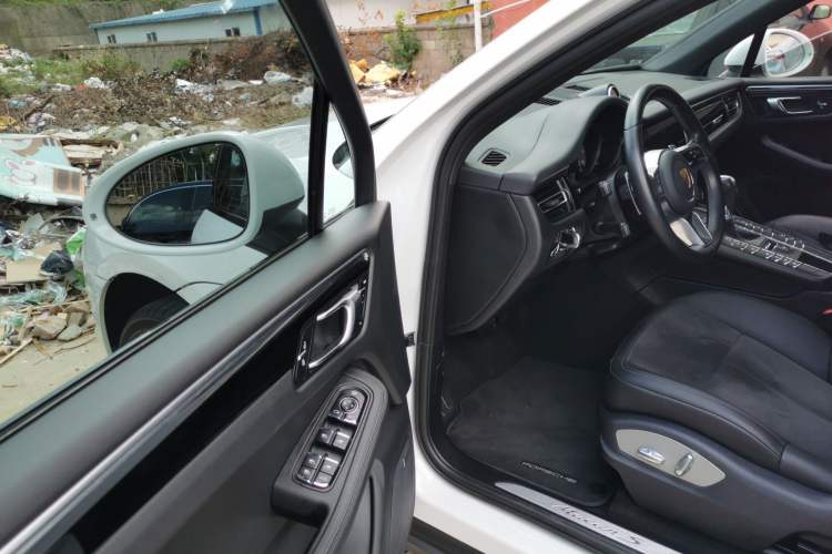 Used Porsche Macan 2021 Macan S 3.0T