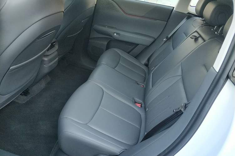 Used XPeng G6 2025 625 Long-Range Max Flagship Edition