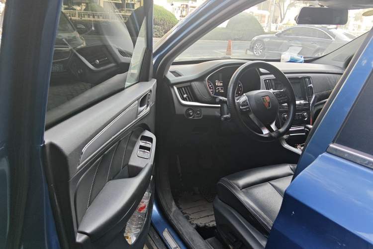 Used Roewe RX5 2016 20T Two-Wheel Drive Automatic Flagship Edition
