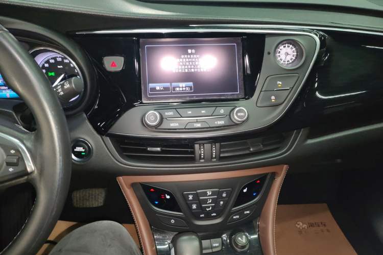 Used Buick Envision 2018 28T Four-Wheel Drive Elite Version