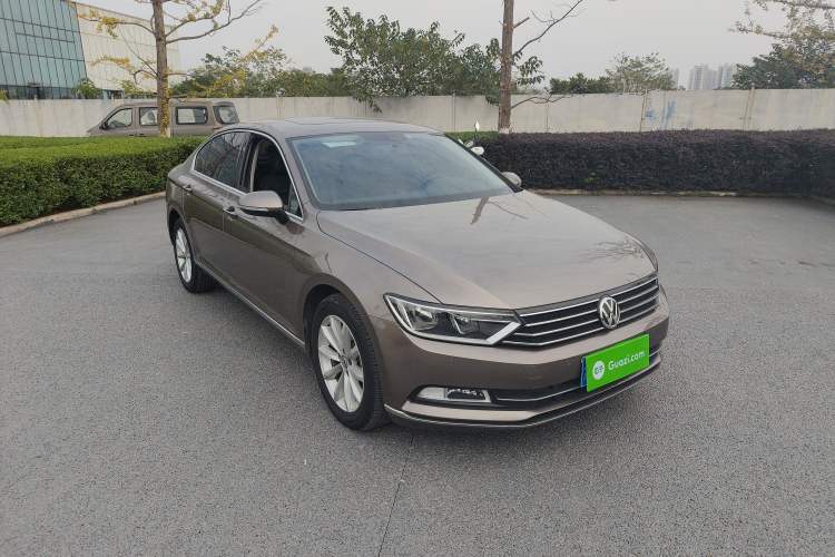 Used Volkswagen Magotan 2019 280TSI DSG Leading Model China VI Standard
