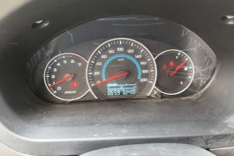 Used Wuling Rongguang V 2016 1.5L Standard Version