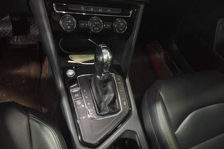 Used Volkswagen Tharu 2019 280TSI Two-Wheel Drive Comfort Edition China V Standard
