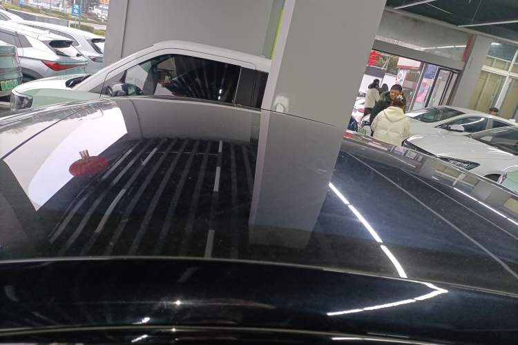 Used  eπ007 2024 Pure Electric 530 Air Edition
