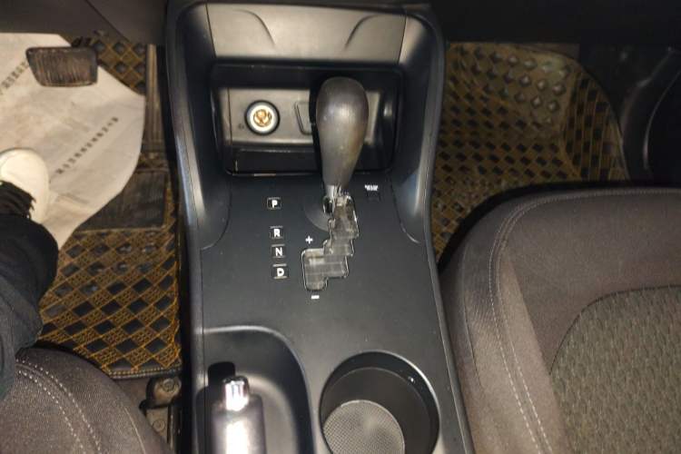 Used Hyundai ix35 2013 2.0L Automatic 2WD Comfort GL China IV Standard