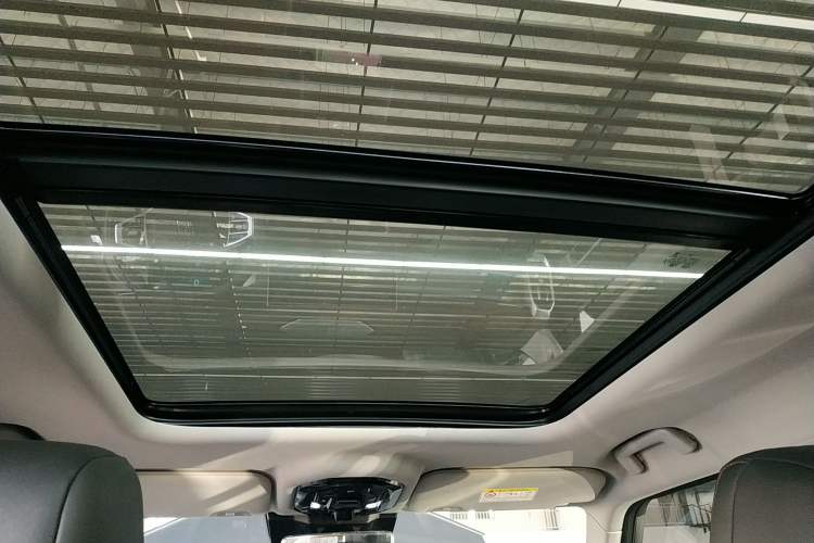 Used JETOUR Traveler 2023 2.0T All-Wheel-Drive CrossPRO