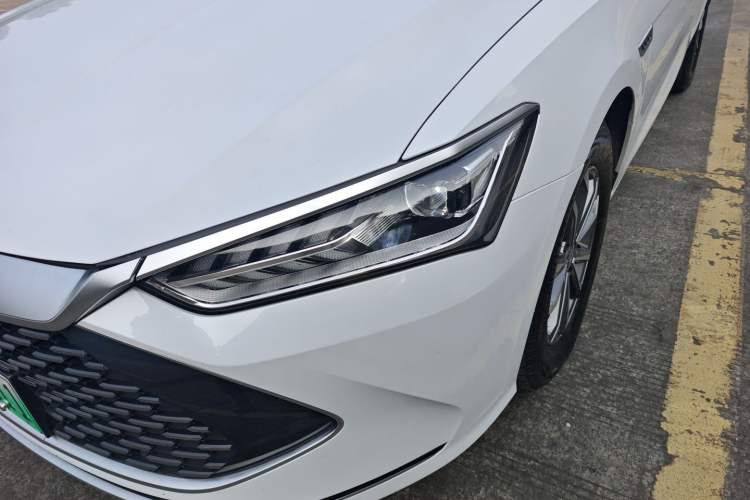 Used BYD Qin PLUS 2024 HONOR Edition DM-i 55KM Leading Model
