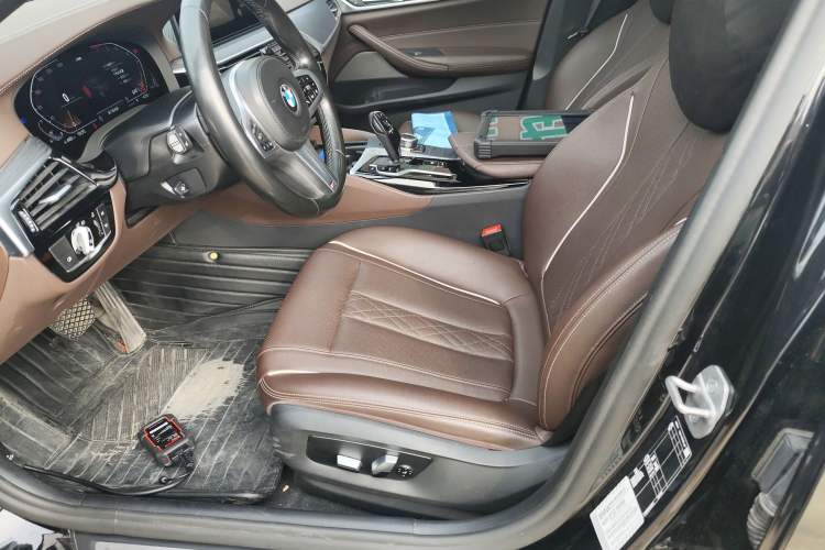 Used BMW 5 Series 2022 Restyled 530Li Leading Edition M Sport Package
