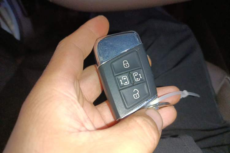 Used Volkswagen Viloran 2020 330TSI Luxury Edition
