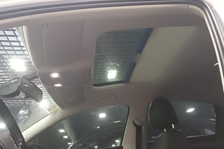 Used Volkswagen Lamando 2021 Facelift 280TSI DSG Comfort Edition (Manual Air Conditioning)