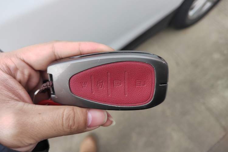 Used Chevrolet Equinox 2019 535T Automatic YuJie Edition China VI
