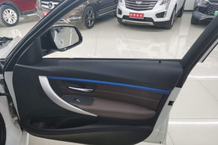 Used BMW 3 Series 2019 320i M Sport Package