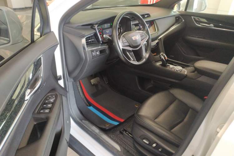 Used Cadillac XT5 2021 28T Luxury Version
