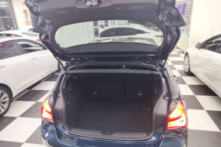 Used BMW 1 Series 2016 118i Leading Model
