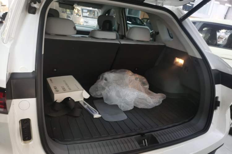 Used Bestune Yueyi 03 2025 445km Joyful Edition