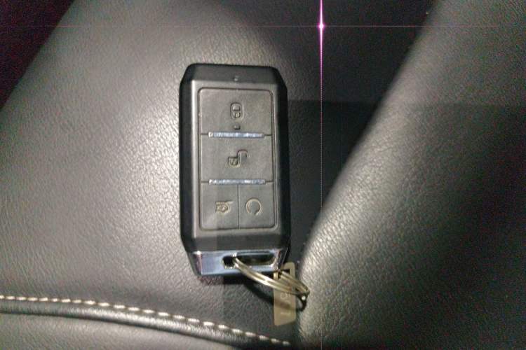 Used BYD Yuan New Energy 2019 EV360 Smart Connect Enjoyment Model
