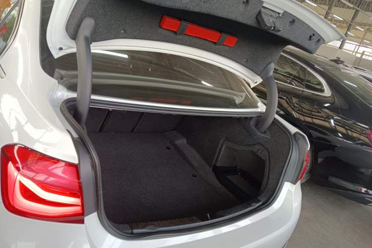 Used BMW 3 Series 2019 320Li Fashion Model