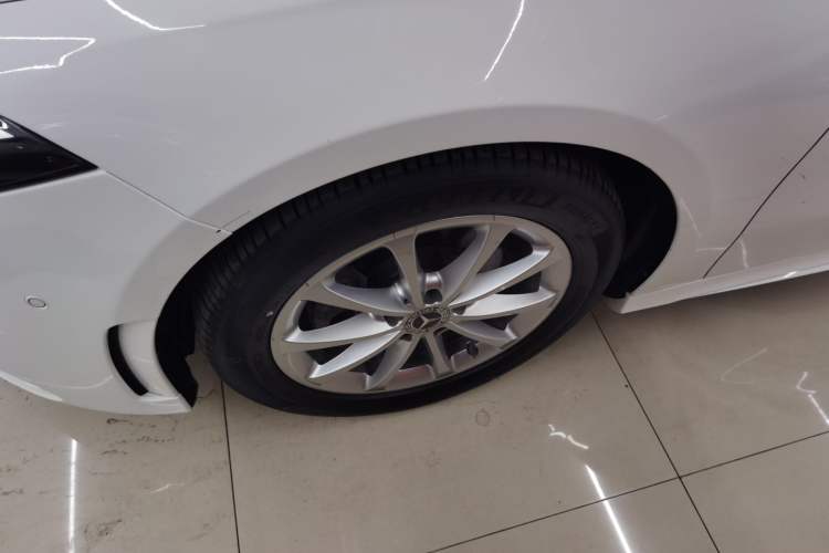 Used Mercedes-Benz A-Class 2020 Restyled A 200 L Sport Sedan Fashion Version
