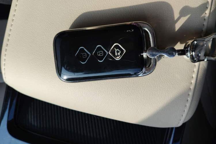 Used Wuling Xingguang 2023 150 Advanced Edition