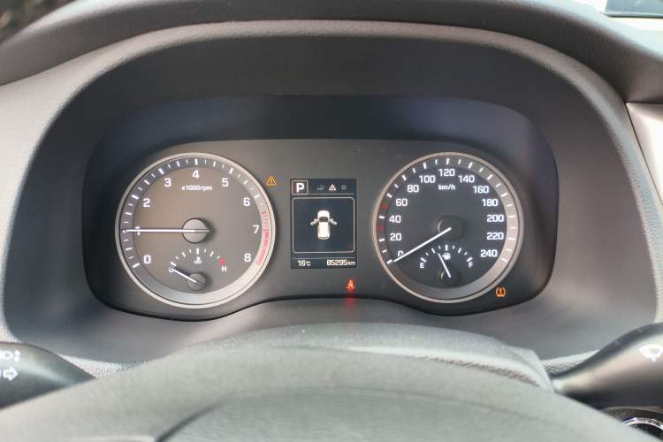 Used Hyundai Tucson 2015 1.6T Dual-Clutch Two-Wheel-Drive Smart Model