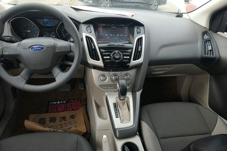 Used Ford Focus 2012 Sedan 1.6L Automatic Comfort Model