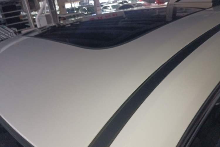 Used Changan UNI-K 2024 2.0T Two-Wheel Drive YueShang Trim
