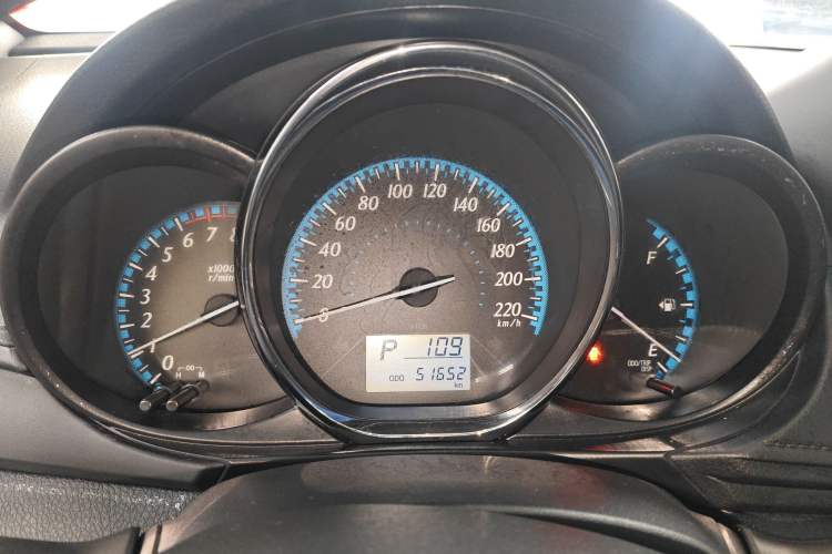 Used Toyota YARiS L 2016 Revised 1.5E CVT Charming Edition