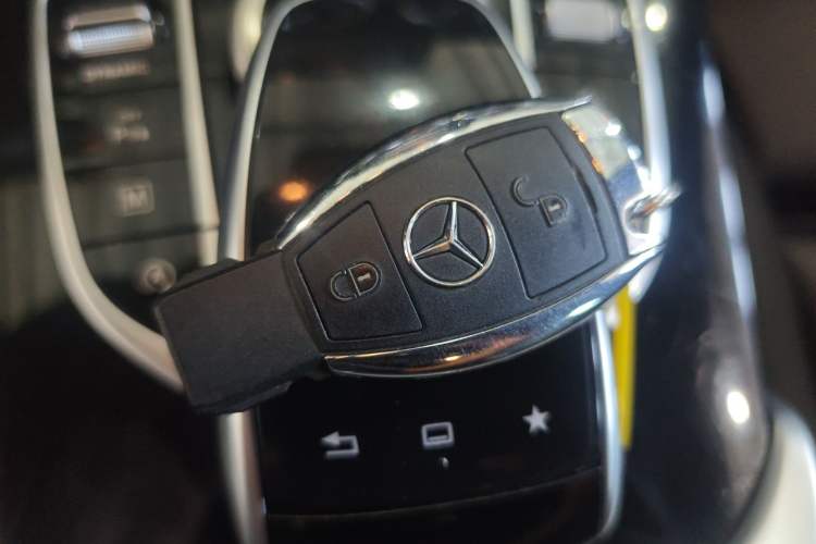 Used Mercedes-Benz GLC 2016 GLC 200 4MATIC
