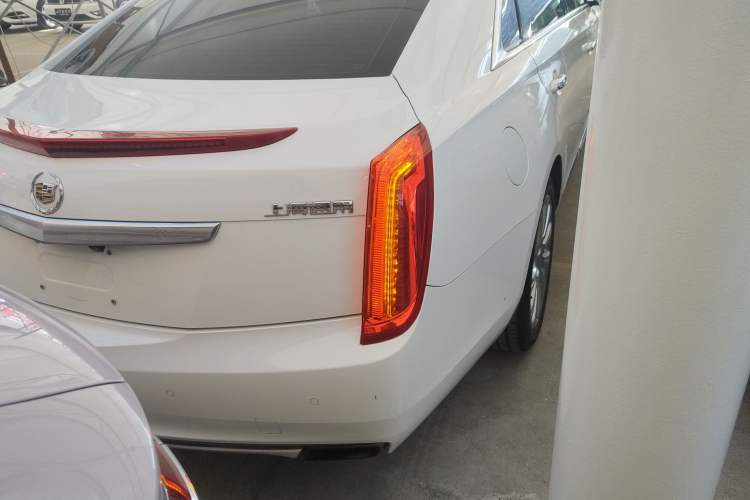 Used Cadillac XTS 2015 28T Comfort Model
