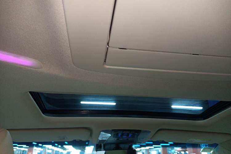 Used Toyota Alphard 2021 Dual-Engine 2.5L Prestige Edition
