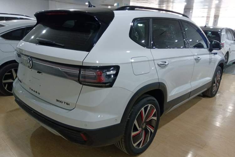 Used Volkswagen Tharu 2024 300TSI Two-Wheel-Drive Moon Luxury Edition