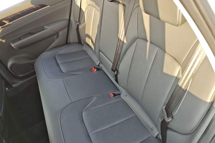 Used Wuling Xingguang 2025 610 km Smart Advanced Version
