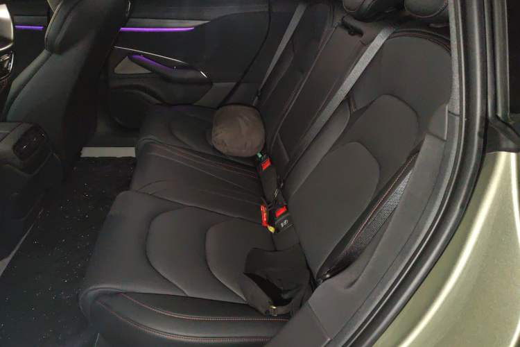 Used Xiaomi Auto SU7 2024 Rear-Drive Ultra-Long Range Advanced Pro-Level Intelligent Driving Version
