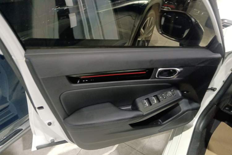 Used Honda Civic 2022 240TURBO CVT Dynamic Edition
