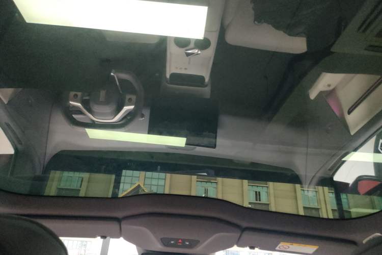 Used  06 2025 Pro Range-Extended Edition
