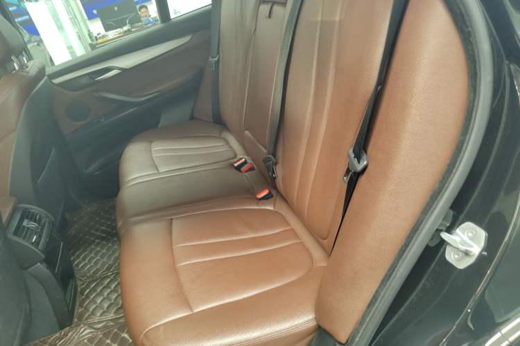 Used BMW X5 2017 xDrive35i Middle East
