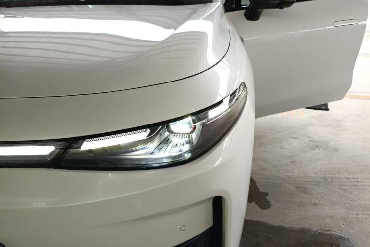 Used Leapmotor C16 2024 Pure Electric 520 Deluxe Edition
