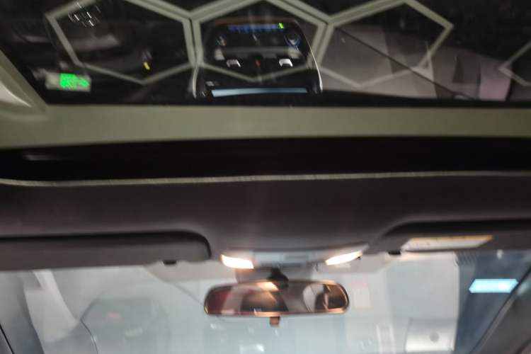 Used Toyota Levin 2022 Dual-Motor 1.8H E-CVT Sport Edition