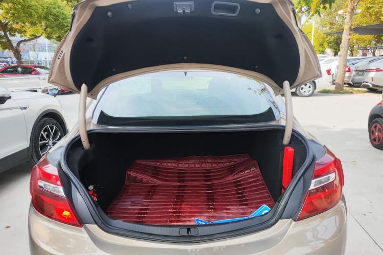 Used Buick Regal 2015 1.6T Elite Tech Model
