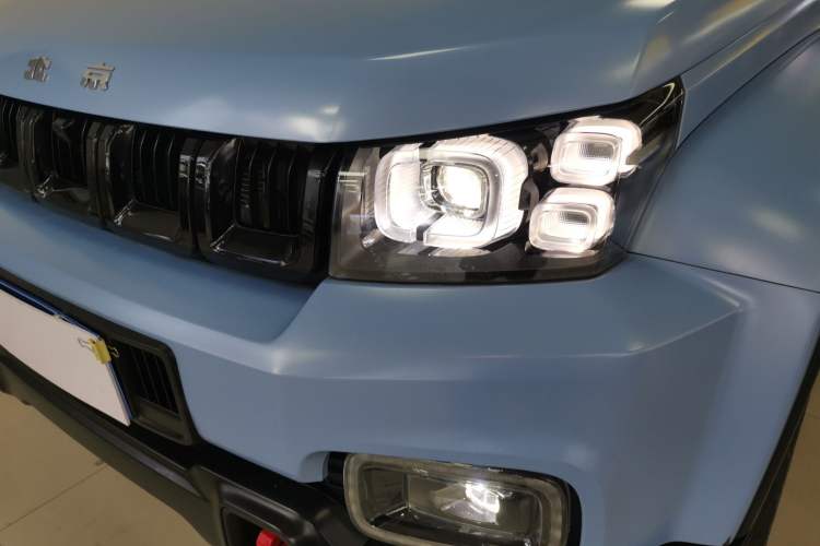 Used  BJ40 2023 2.0D Automatic Four-Wheel Drive Blade Hero Edition Adventurer Type
