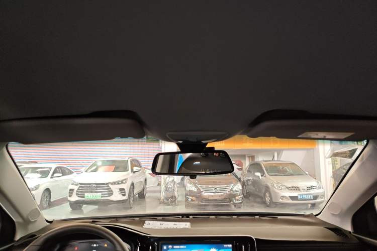 Used Baojun RM-5 2019 1.5T CVT Elite Version with 24-Hour Online Service 6 Seats