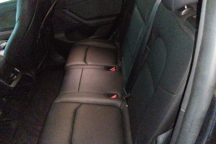 Used Tesla Model Y 2024 Rear-Wheel-Drive Version