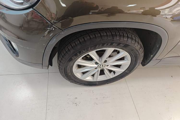 Used Volkswagen Tiguan 2015 1.8TSI Automatic Two-Wheel Drive Comfort Edition
